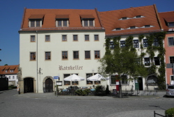 Dohna Markt, Ratskeller, rechts daneben Heimatmuseum