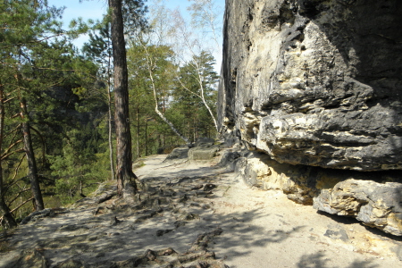 Unterburg, an der Ecke soll ein Wachturm gestanden haben